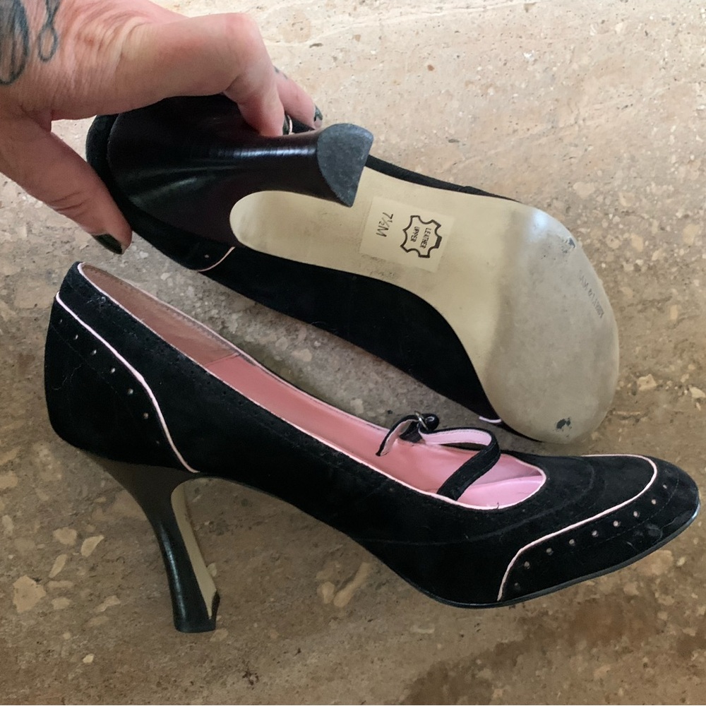 Chic Black and Pink Heels with Mary Jane Strap